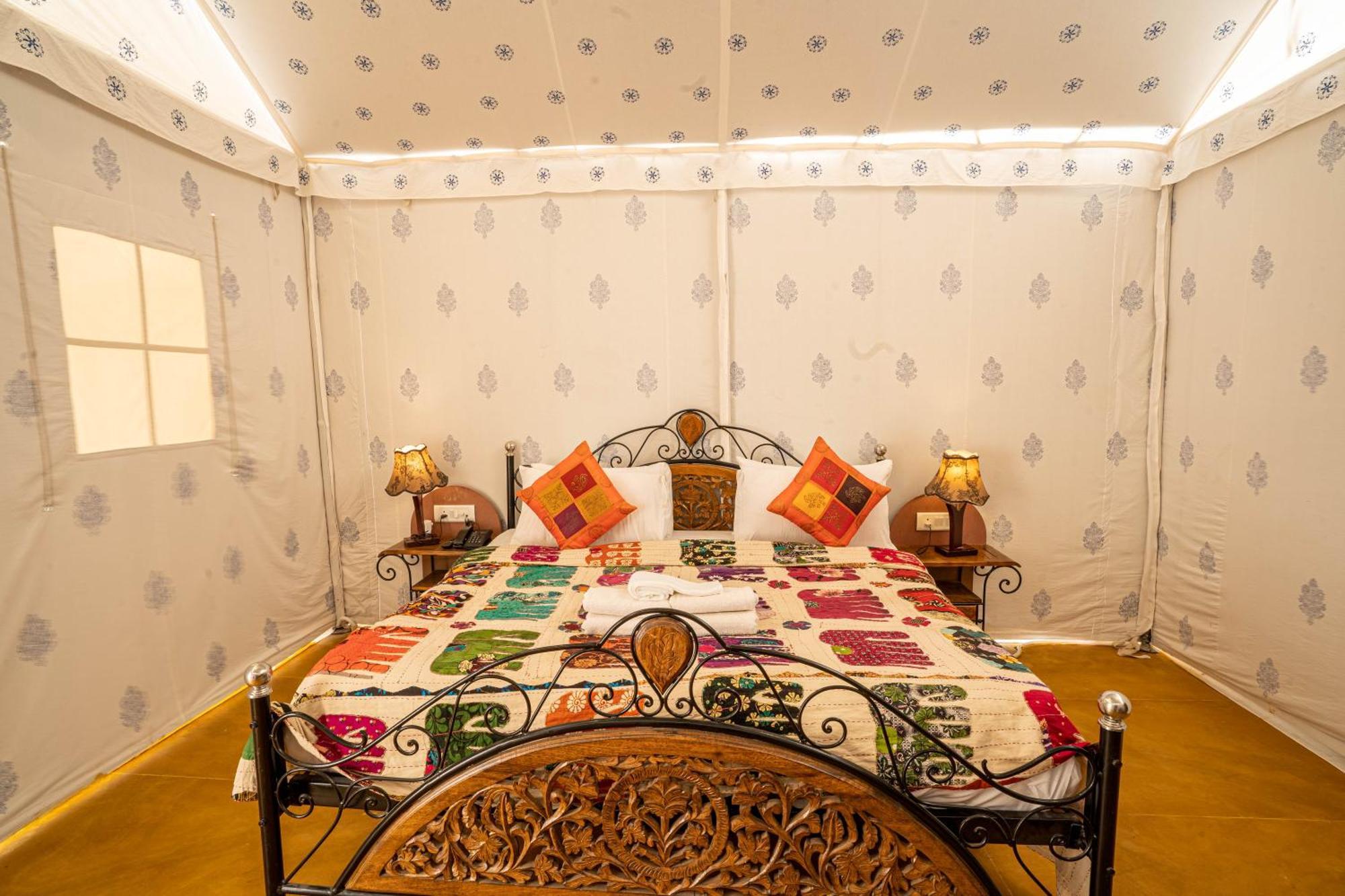 Chokhi Dhani Desert Camp Sam Luaran gambar