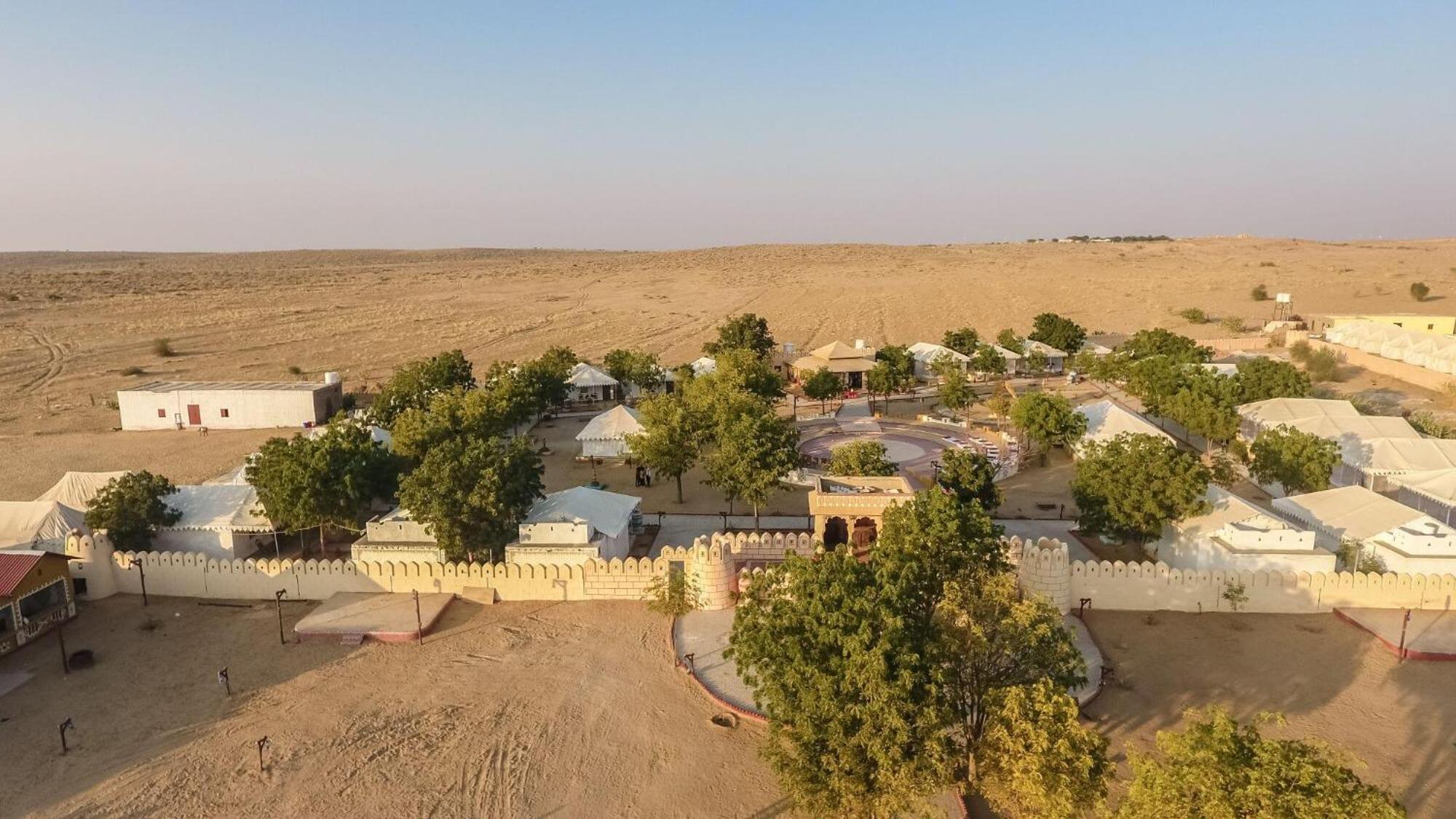 Chokhi Dhani Desert Camp Sam Luaran gambar
